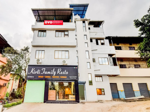 OYO 48225 Hotel Kirti