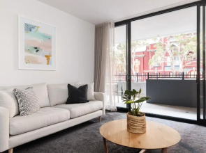 The Muse - Contemporary Apartment Newcastle CBD