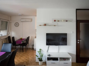 Apartment Dawn
