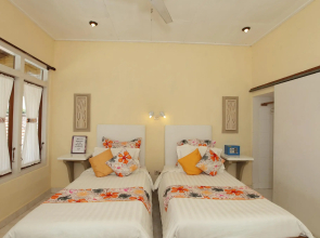 Villa Agung Beach Inn