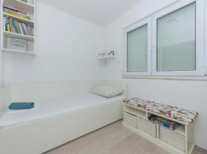 Apartment Mirjana