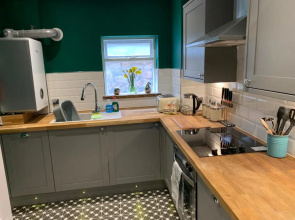 Stylish 2 Bed Penthouse in Trendy Pontcanna