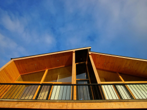 Hotel & Cafe Veliche