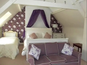 Meath Arms Country Inn