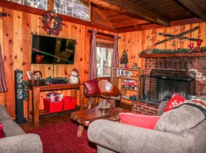 Little Bear Hug Home