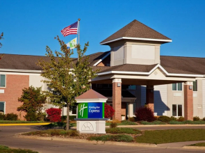 Links Bos Landen Hotel & Spa of Pella, Trademark by Wyndham