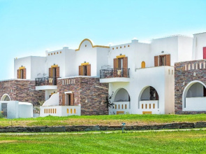 Golden Sun Hotel