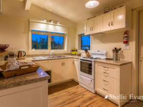 Night Sky Cottage - Kahu Cottage - HOT TUB