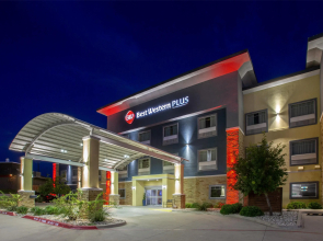 Best Western Plus Lampasas Inn & Suites