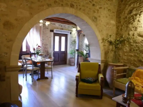 House With 2 Bedrooms In Rethymno 8 Km From The Beach