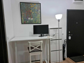 Klimt Business Grade All New Comfortable Apartment