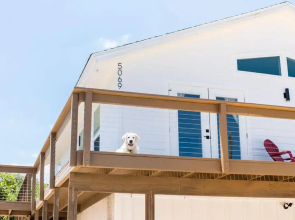 Bright, New Beach House -- 2 blocks to beach!