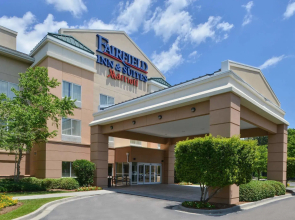 Fairfield Inn & Suites Charleston North/University Area