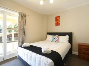 3 Brm Oasis in Temple View