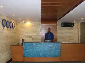 Royal Blue Hotel
