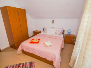 villa Touzla