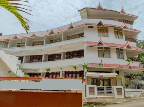 OYO 6818 Swapnatheeram Beach Resort