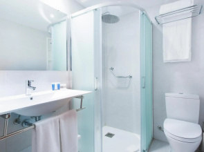Reverence Life Hotel - Adults Only