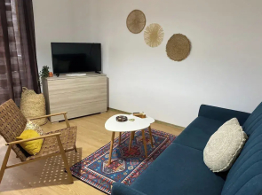 Sleep4-freep-mountainview-balcony-petfriendly