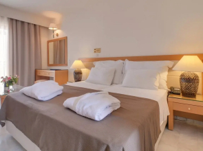 Miramare Luxury Villas