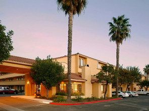 Holiday Inn Express Simi Valley by IHG