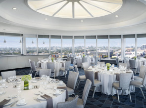 Hyatt Regency Los Angeles International Airport