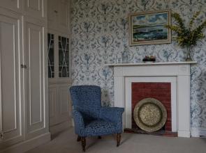 Lismacue House