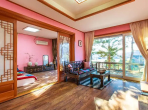 Casa Seorak Bed and Breakfast