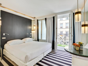 Hotel Le A