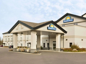 Days Inn by Wyndham Thunder Bay North