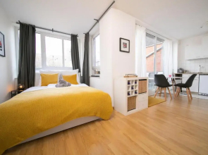 Studio Shiny - Zentral mit Balkon - Messe - Küche