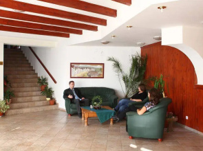 Hotel Cabernet