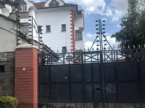 Entire 4Bedroom Kileleshwa Apartment-Cosy & Serene