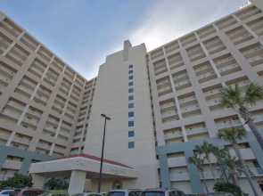 Tides at Top'sl Beach Resort by Panhandle Getaways