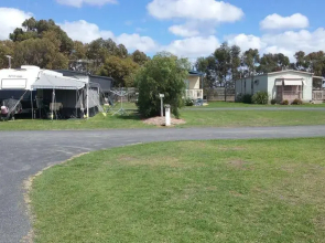 Swan Bay Holiday Park