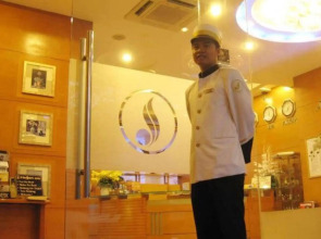Nicecy Saigon Hotel