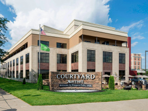 Courtyard by Marriott Niagara Falls USA