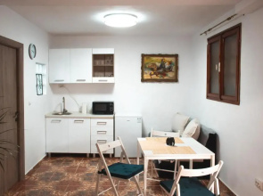 Victor Residence 38