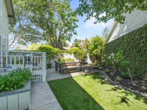 The Oxbow House - Designer 3BD/2BA Home