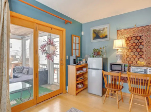 2 Mi to Main Street! Cozy Burlington Guest Suite