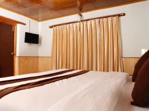 OYO 1312 Eco Poplar Villa & Resort