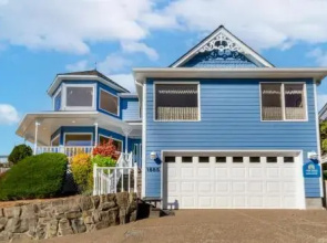 Victorian By The Sea