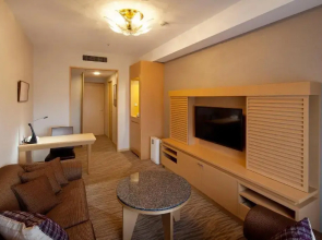 Ueda Tokyu Rei Hotel