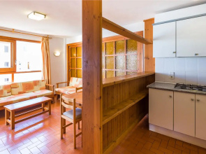 Arlanza Jet Apartments (Adults Only)