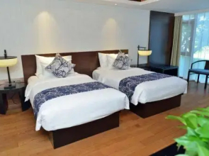 Huaxing Hotel Branch 1