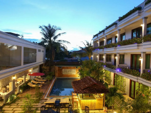 Chheng Residence