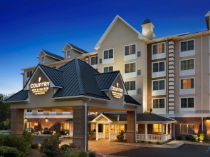 Country Inn & Suites by Radisson, State College (Penn State Area), PA