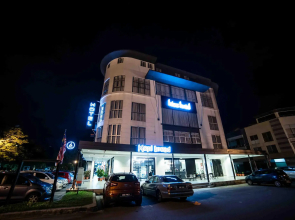 Bizz Hotel