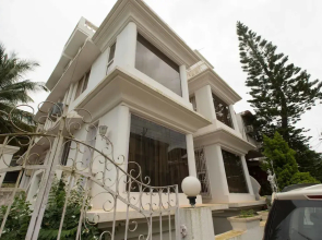 OYO 6503 Tesero Villa