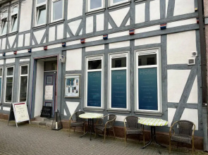 Passage 84 - Hotel & Café